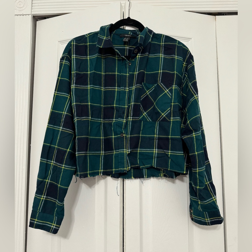 Forever 21 Plaid Cropped Shirt